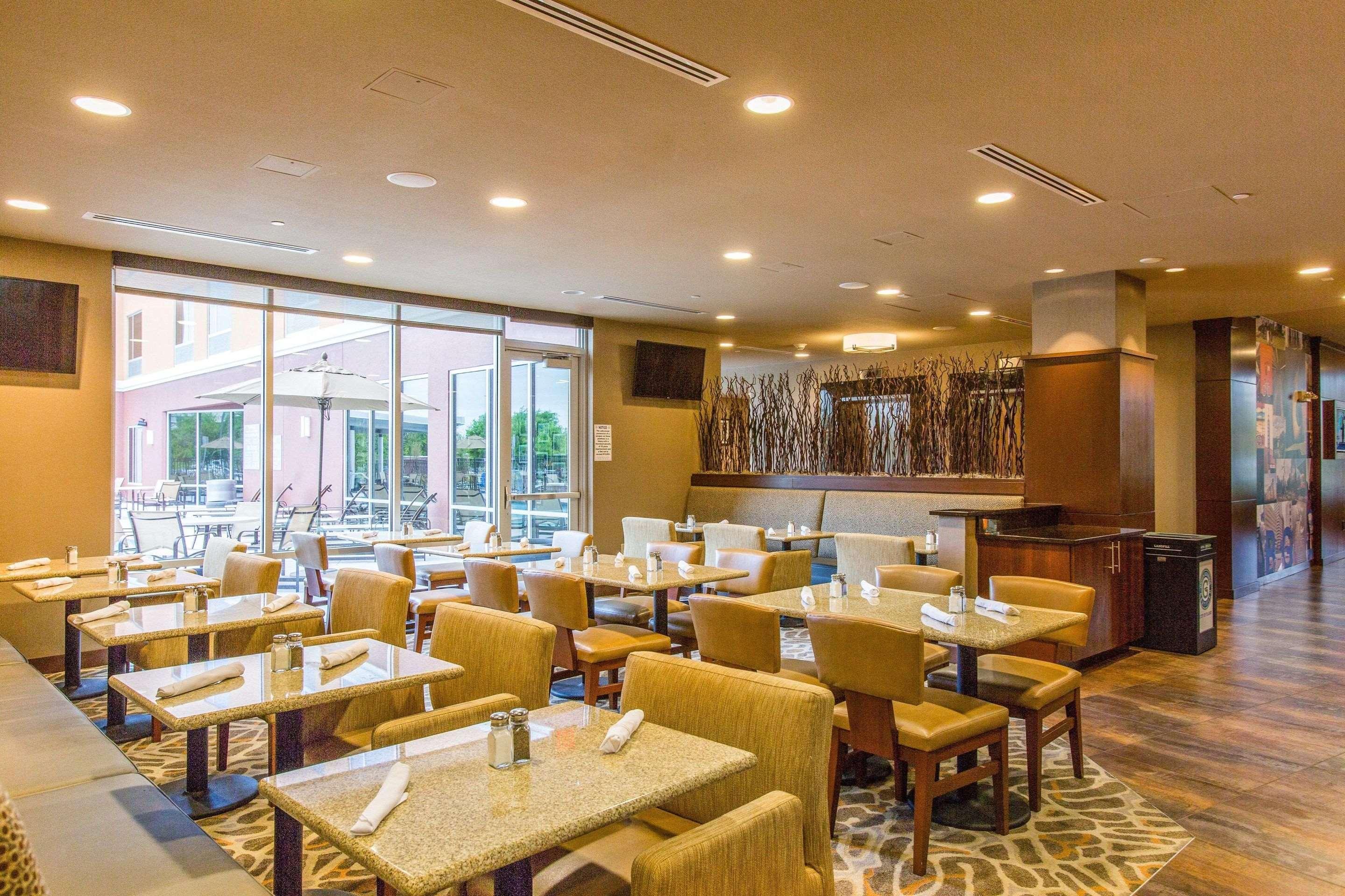 แคมเบรีย โฮเต็ล พลาโน ฟริสโก Hotel ภายนอก รูปภาพ